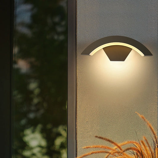 Modern Outdoor Wall Light | IP65 Waterproof LED Fixture | Aluminium Garden