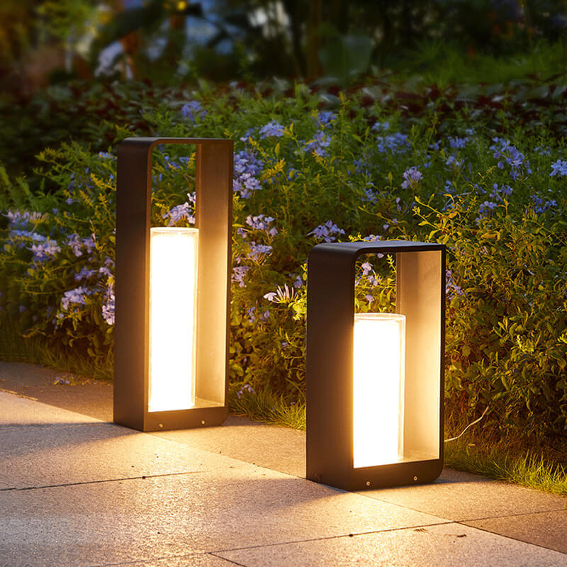 Modern Square Outdoor LED Light | Waterproof Solar LED Light | Clear Acrylic Aluminium Remote