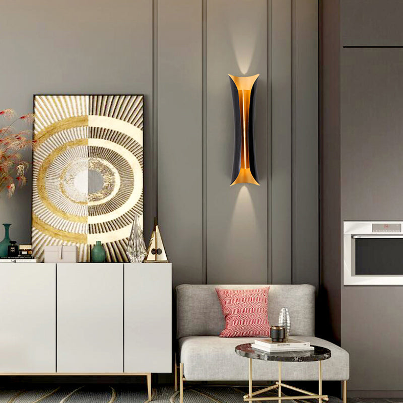 Modern Curl Wall Sconce | Black Metal Indoor Wall Light | Bedroom