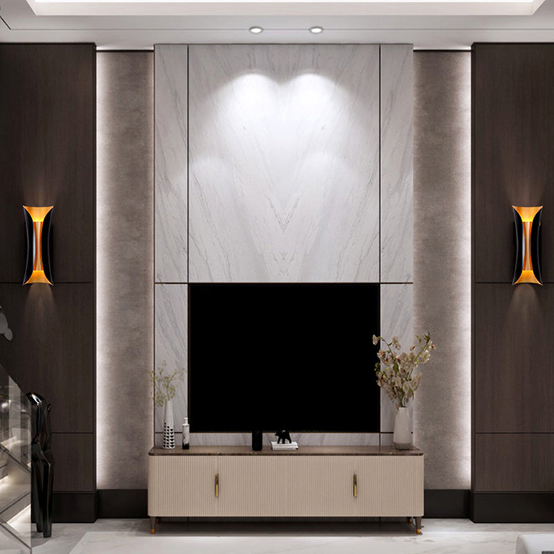 Modern Curl Wall Sconce | Black Metal Indoor Wall Light | Bedroom
