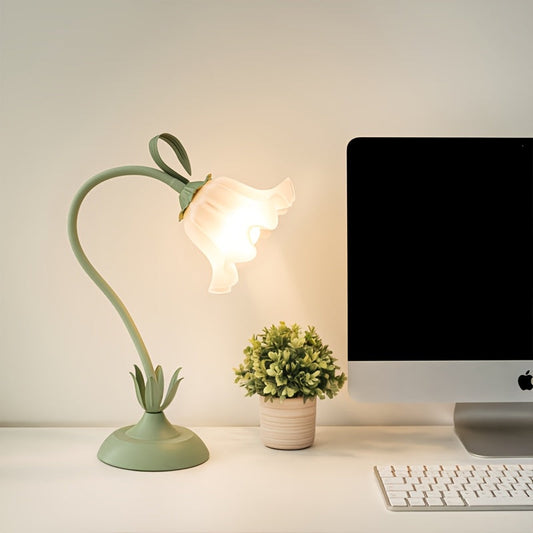 Floral Table Lamp | USB Powered | Rechargeable Bedside