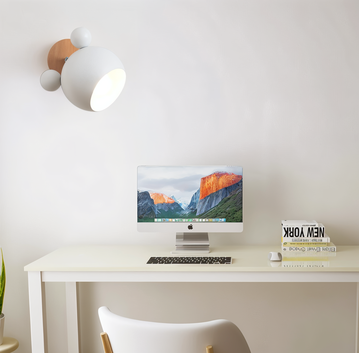 FlashMouse Wall Lamp | Playful Modern Design | Wall Light Wood Aluminium LED Adjustable Bedroom