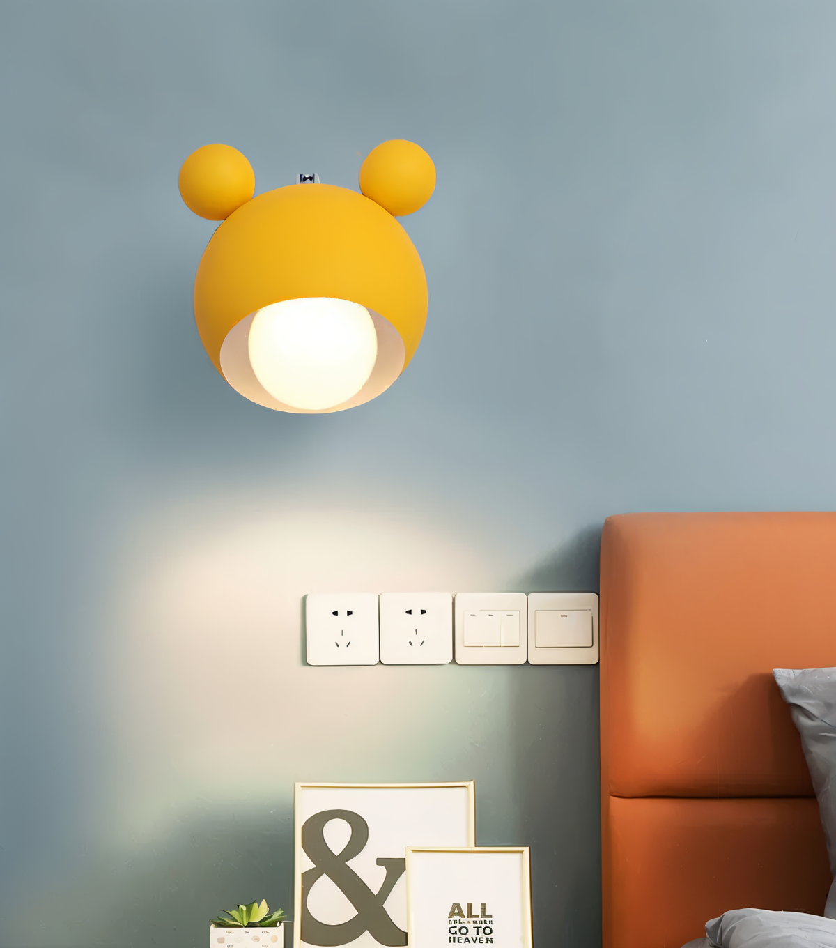 FlashMouse Wall Lamp | Playful Modern Design | Wall Light Wood Aluminium LED Adjustable Bedroom