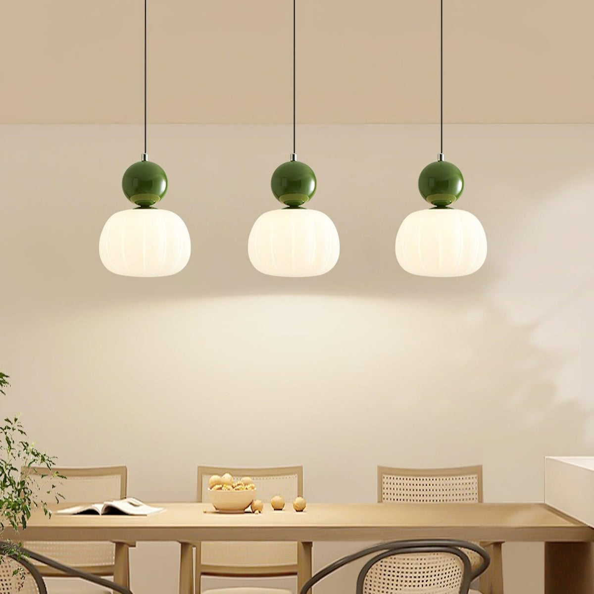 Yedra Pendant Lamp | Organic Round Acrylic Design | Pendant Light Metal Nordic Art Deco