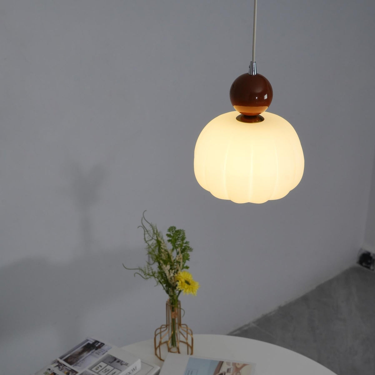 Yedra Pendant Lamp | Organic Round Acrylic Design | Pendant Light Metal Nordic Art Deco
