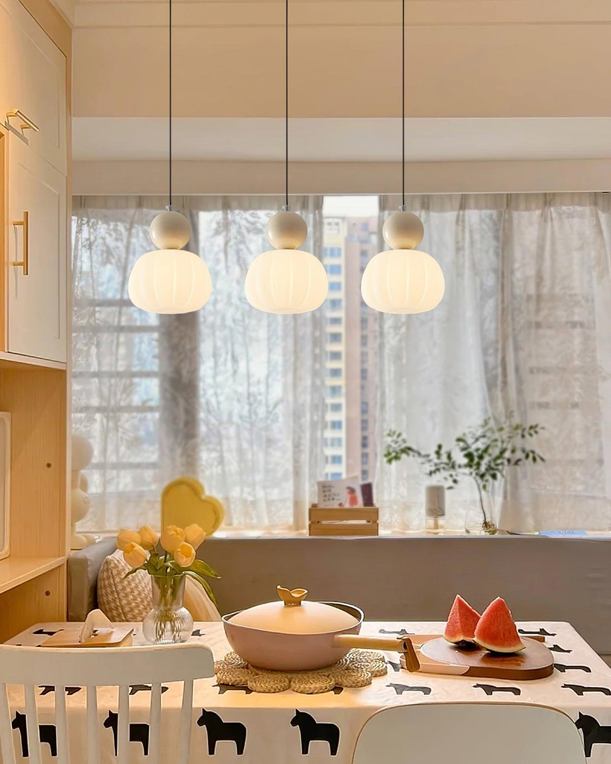 Yedra Pendant Lamp | Organic Round Acrylic Design | Pendant Light Metal Nordic Art Deco