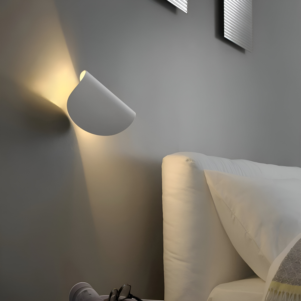 Twist Wall Light | Adjustable Modern LED Wall Lamp | Metal Bedroom
