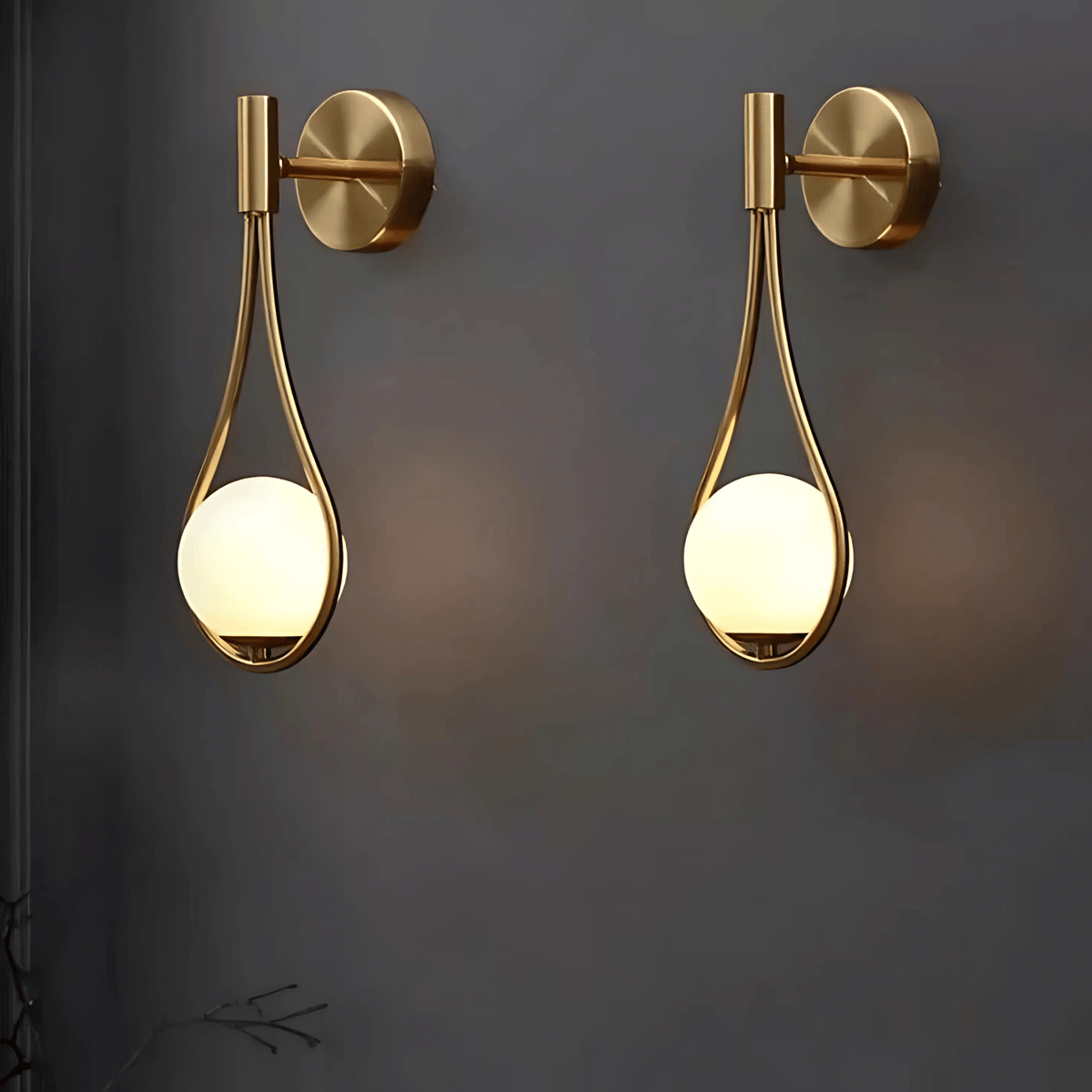 Droplet Wall Light | Modern Teardrop Wall Lamp | Glass Brass Dimmable Bedroom