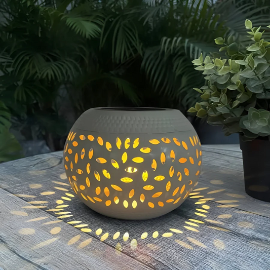 Lumopattern Solar Garden Light | Decorative Metal Outdoor Lamp | Waterproof